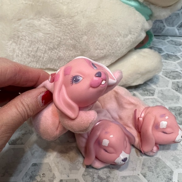 HASBRO 1992 BUNNY SURPRISE WHITE PURPLE  MOM & HER 3 BABIES WITH COLLAR - Picture 12 of 14